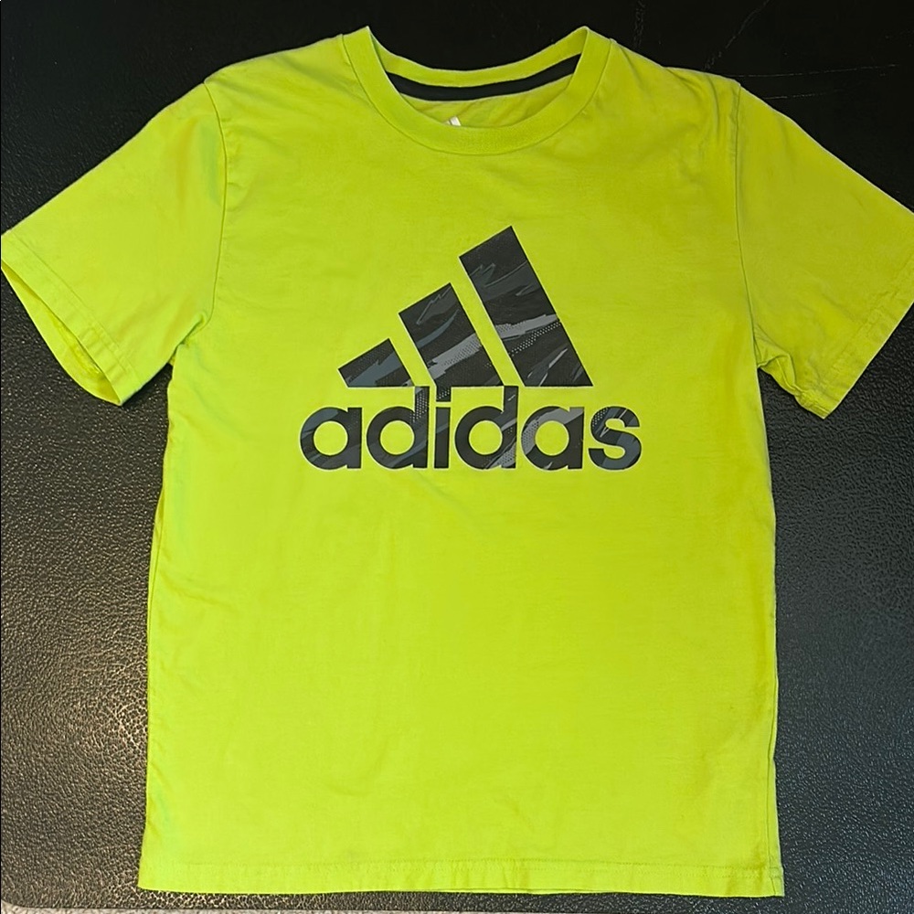 Boy’s Adidas Green Short Sleeve Tee | Size M 10-12